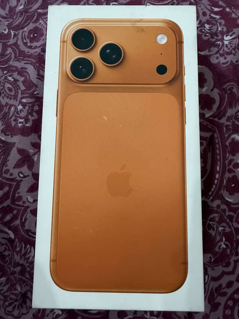 Apple iPhone 17 Pro Max 0