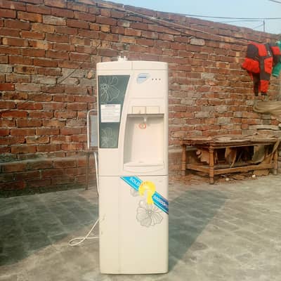 water dispenser condition 10 by 10