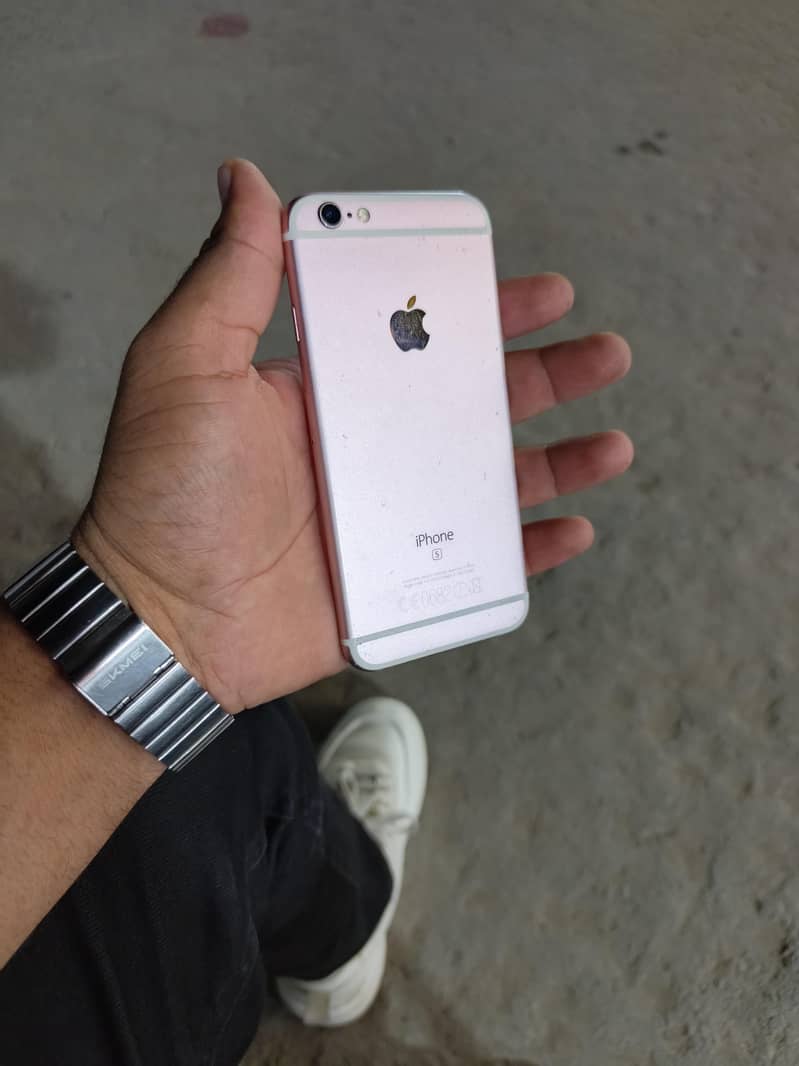 Apple iPhone 6S 0