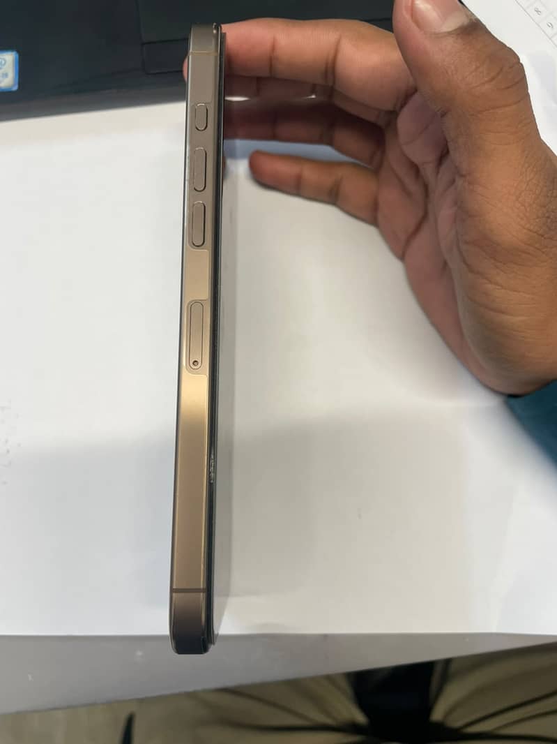 Apple iPhone 16 Pro Max – Premium Smartphone  Available for sale: 1