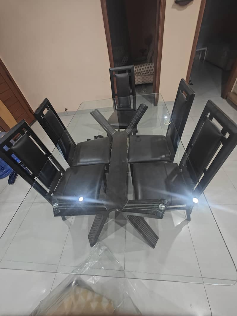 6 Persons Dining Table 4