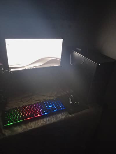 Complete Gaming PC | HD+ Monitor | 256GB SSD | 8GB Ram | i5 4th gen