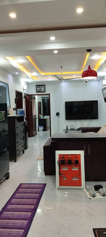 PORTION AVAILABLE FOR RENT 3BED DD