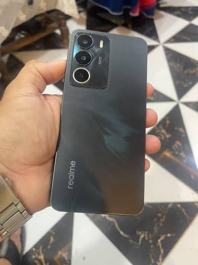 Realme C71. . . . . 6 gb ram and 128 gb memory