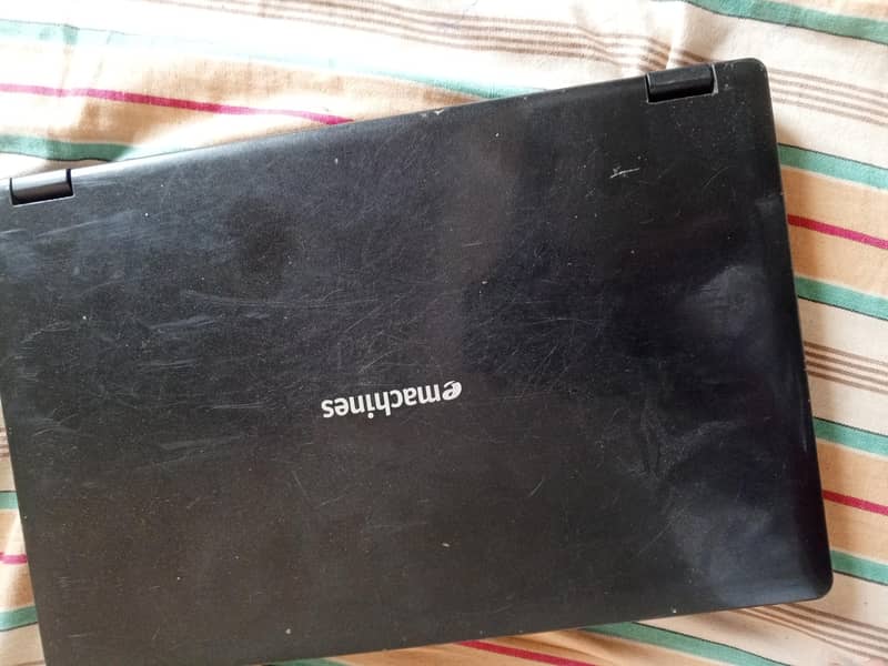 Laptop 8