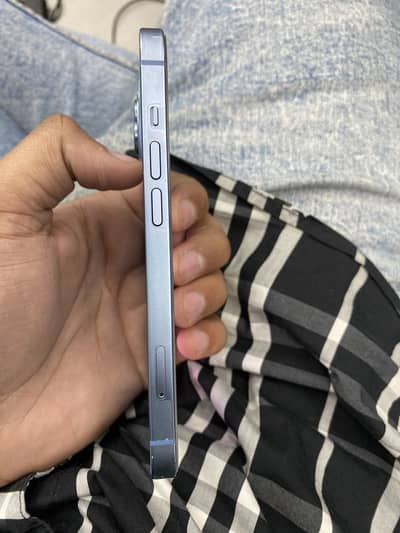 Apple iPhone 14 Sim glich
