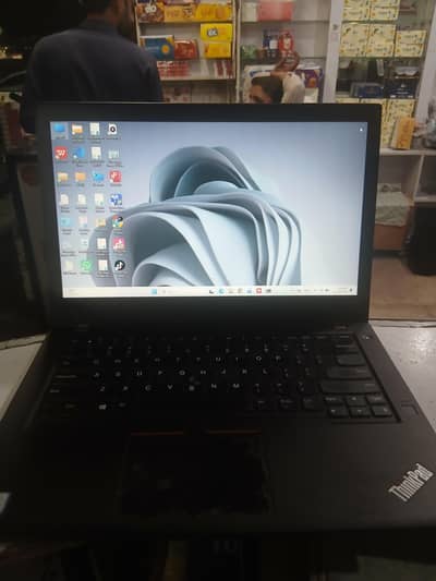 lenove thinkpad corei5 8th genration