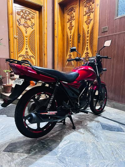 Suzuki GR 150