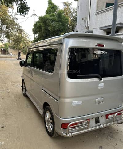 Nissan Clipper Rio