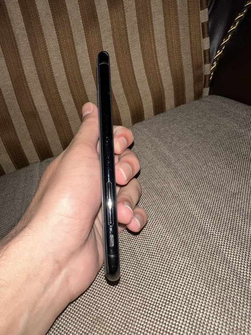 Apple iPhone X 1