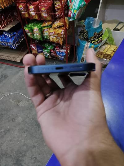 Apple iPhone 14