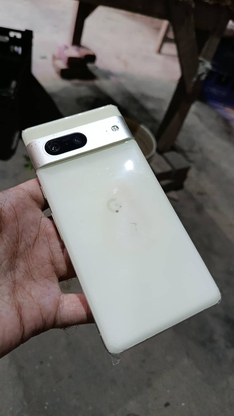 Google Pixel 7 2