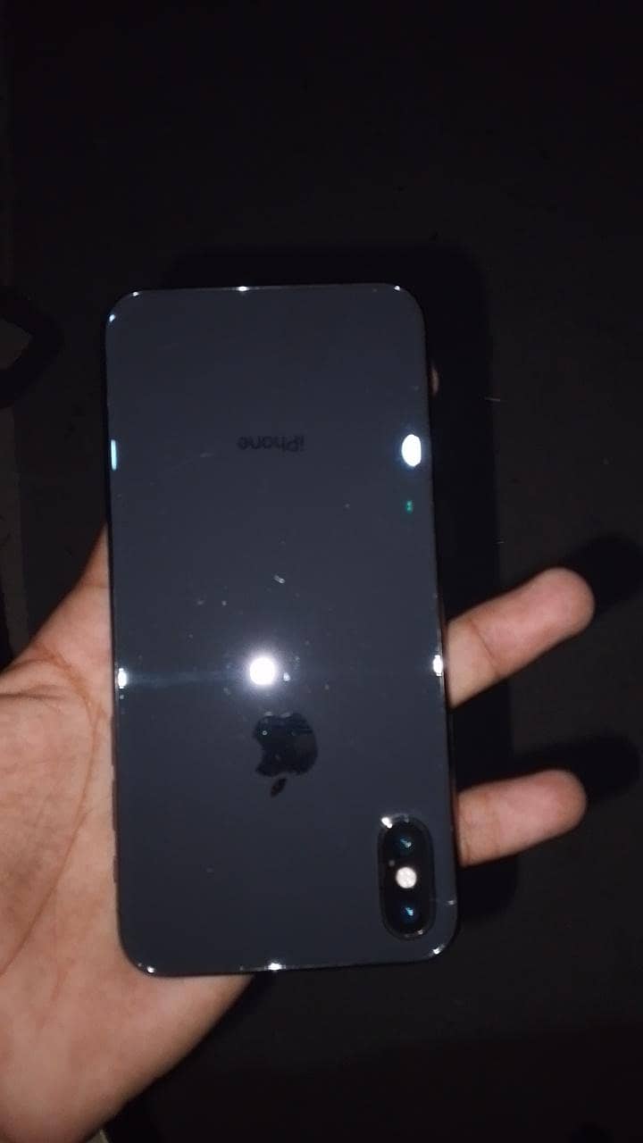 Apple iPhone XS 0