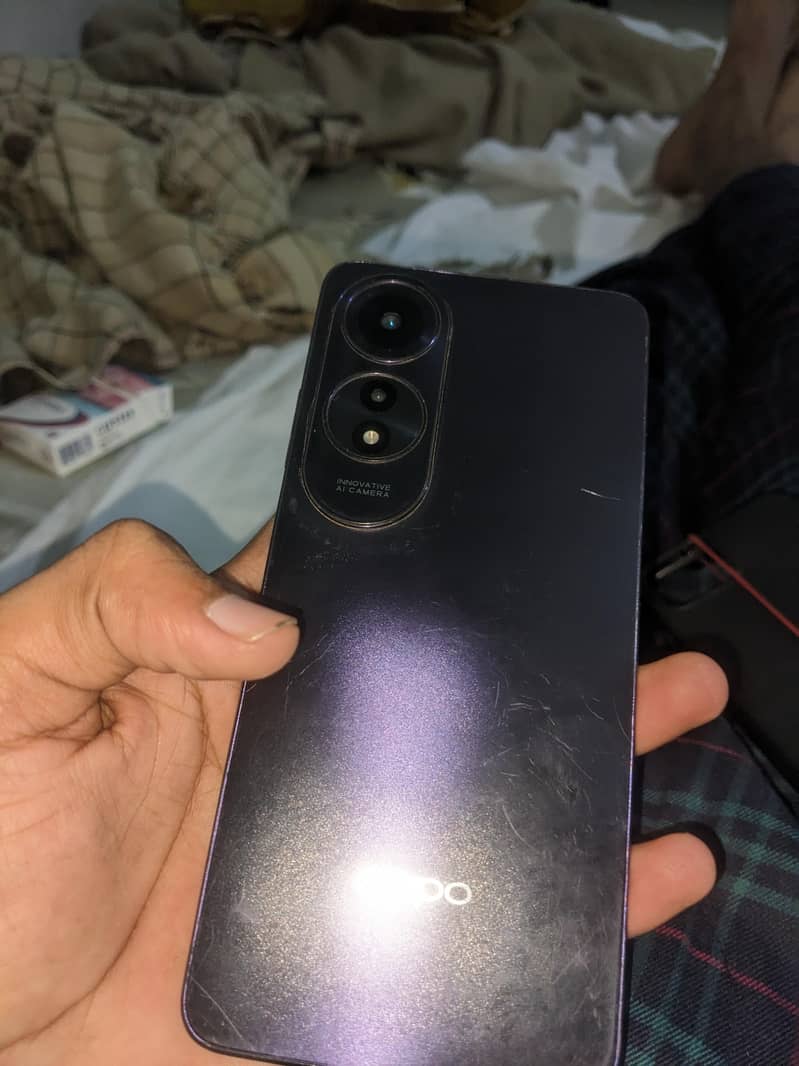 OPPO A60 0