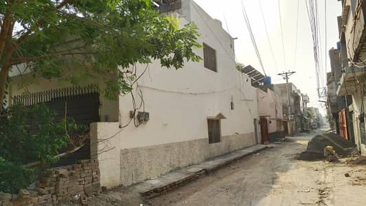 9.75 Marla Corner Semi-Double Storey House for Sale in Satellite Town, Z Block