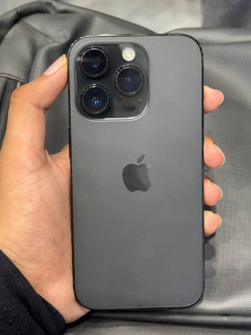 Apple iPhone 14 Pro 6