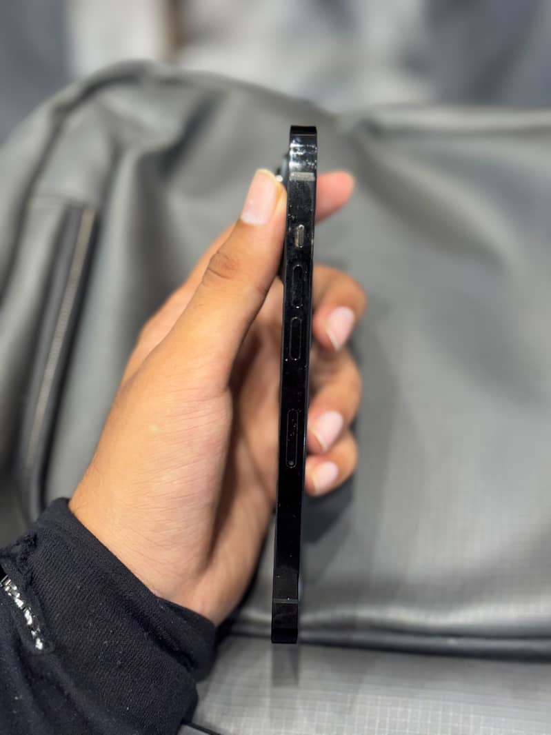 Apple iPhone 14 Pro 7