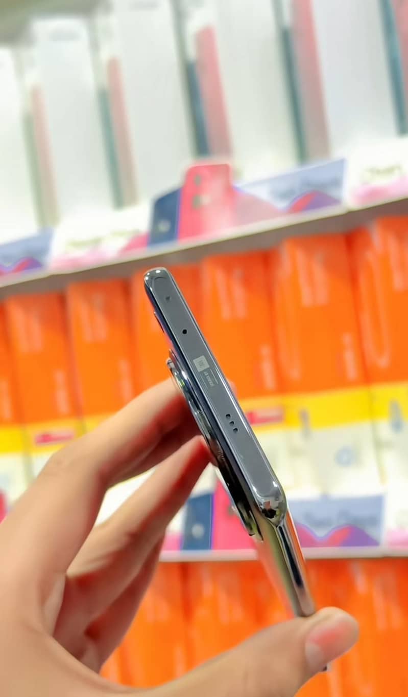 Infinix Zero 40 2