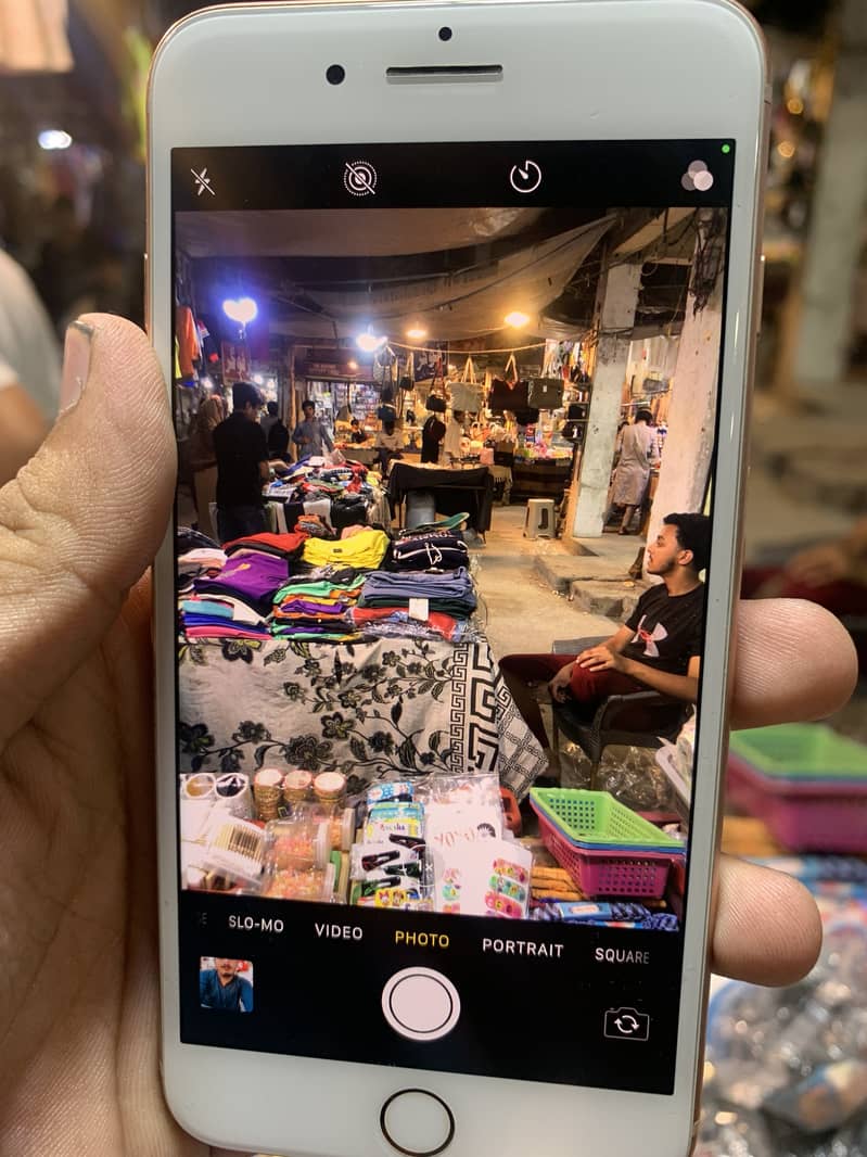 Apple iPhone 8 Plus 6