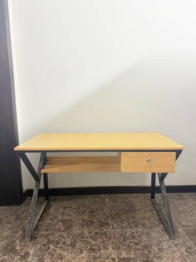 Office Table | Workstation