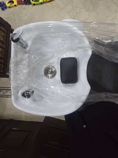 Hair wash basin