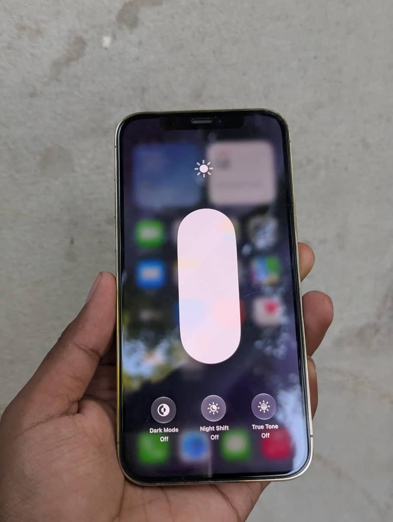 Apple iPhone 12 Pro 2
