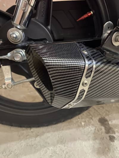 Honda cb 150 exhaust