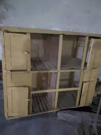 A. o. a I am selling my hens cage .