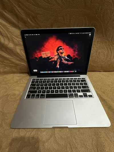 Macbook PRO (retina, 13-inch 2015)