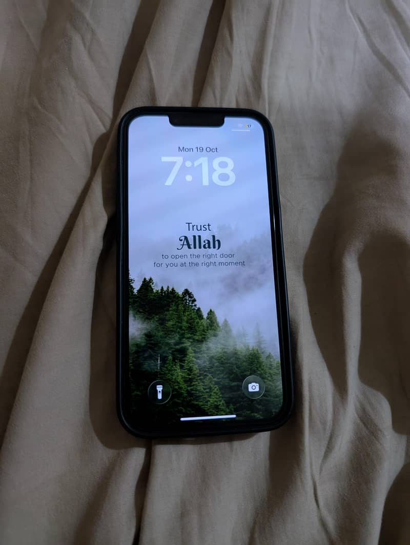 Apple iPhone 14 2