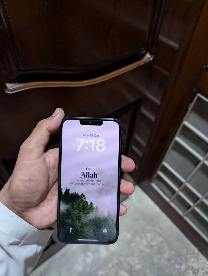 Apple iPhone 14 8