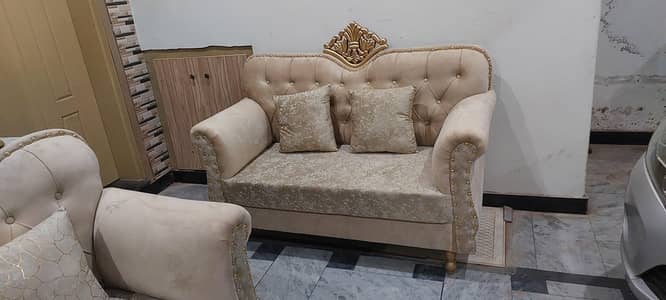 Sofa Set 7 seater bilkul new condition ha not used