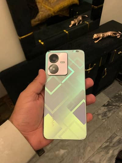 Vivo Y22