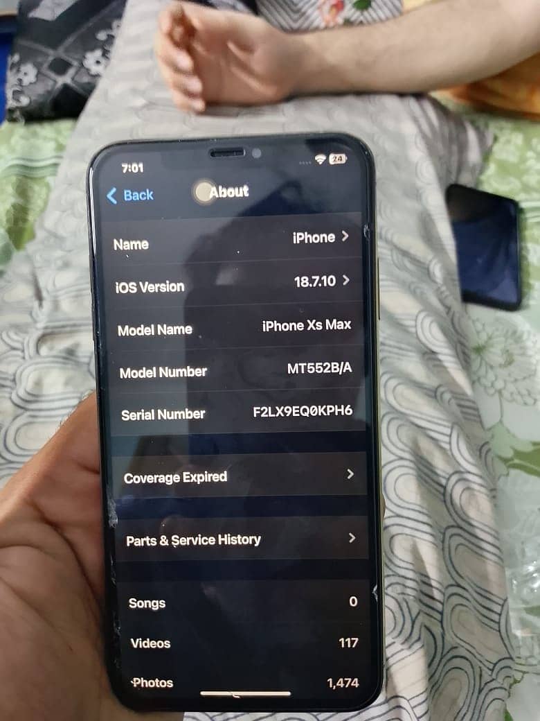 Apple iPhone XS 5