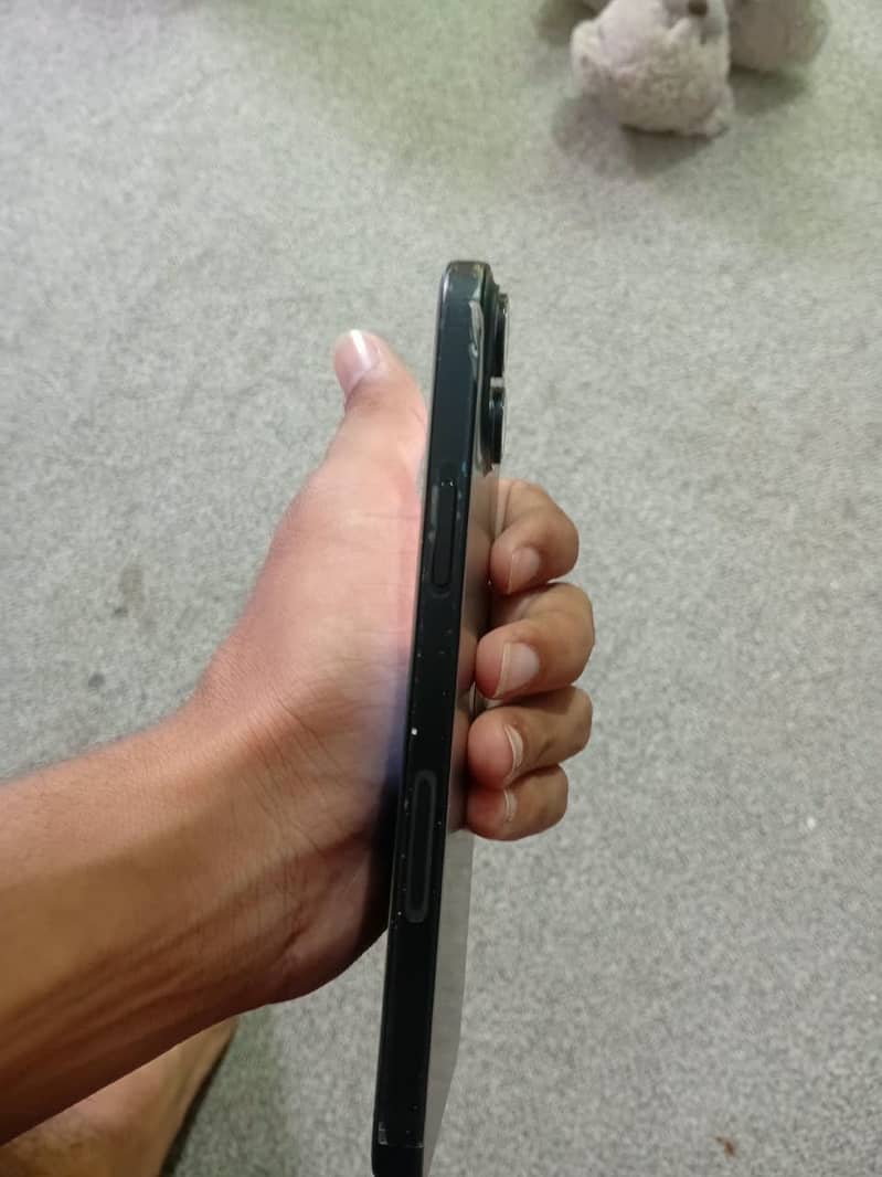 Apple iPhone 15 plus 1