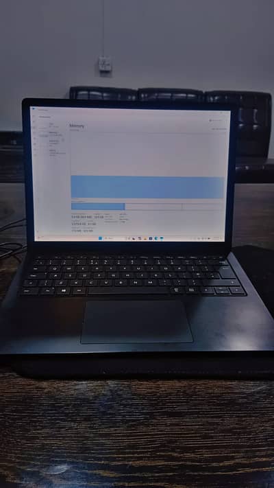 Microsoft Surface Laptop 4 Core i7 11 gen 16/256