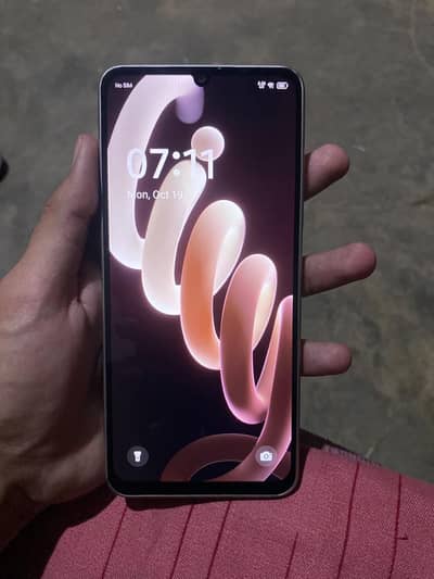 Itel City 100