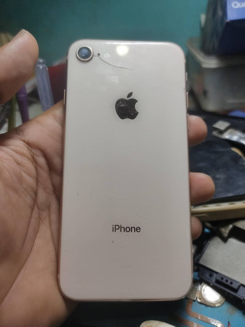 Apple iPhone 8 2