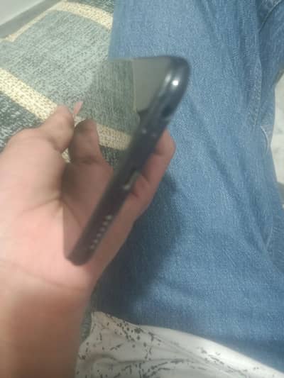 Infinix Hot 8 32/2