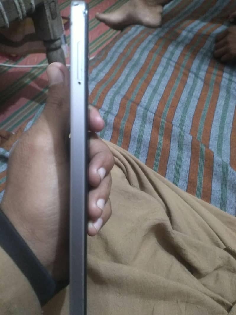 Tecno 2
