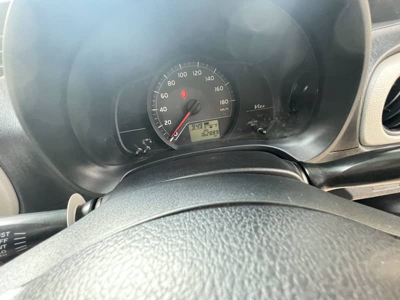 Toyota Vitz 2011 1