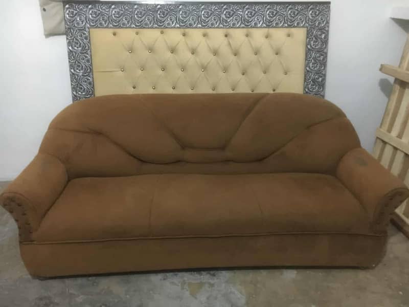 5 seeater sofa set 0