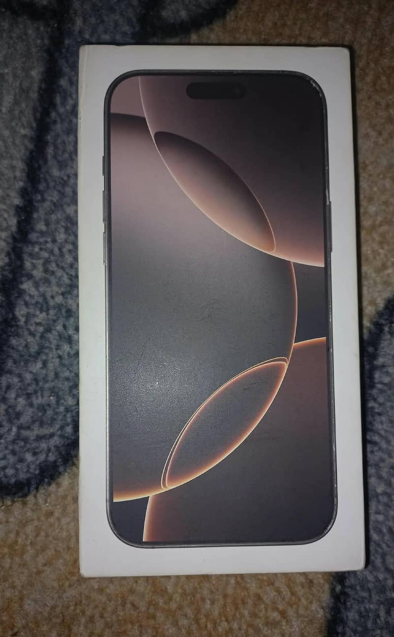 Apple iPhone 16 Pro Max 7