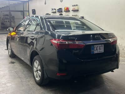 Toyota Corolla grande 2016
