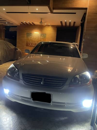 Toyota Mark 2 Grande 2003 Model