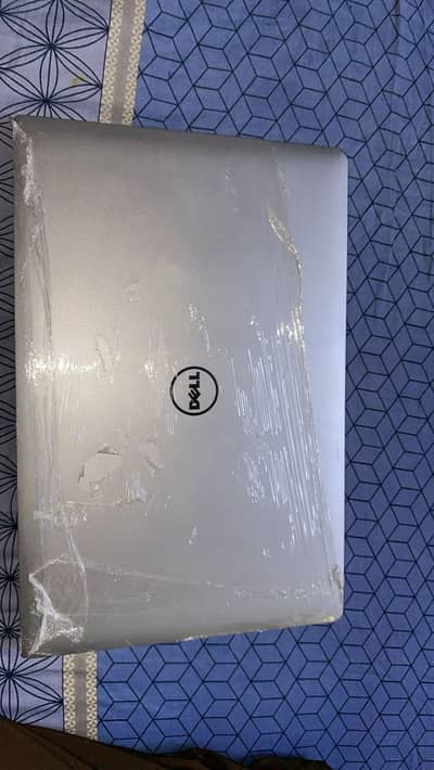 Dell XPS 15 9560 | Core i7 6th Gen | 8GB RAM | 256GB SSD | GTX 960 2GB