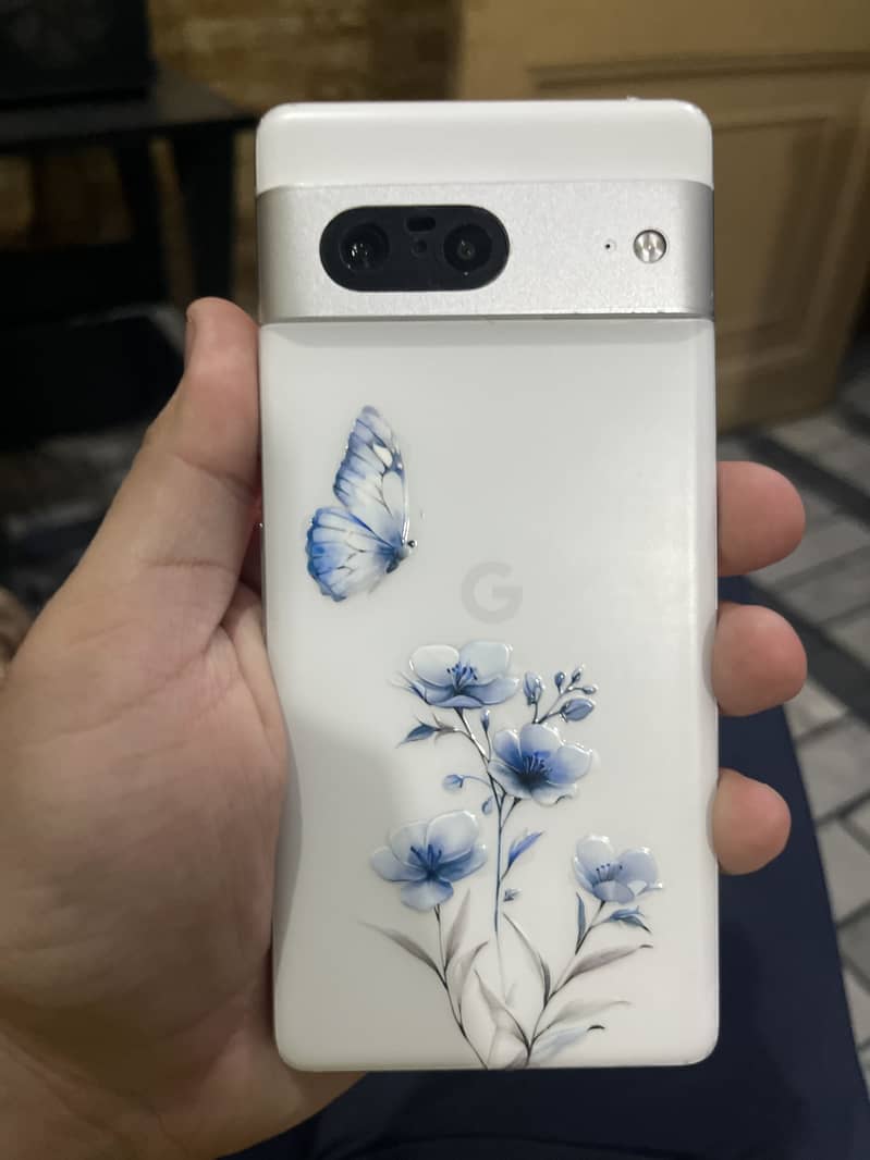 Google Pixel 7 4