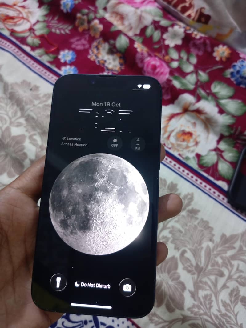 Apple iPhone 14 3
