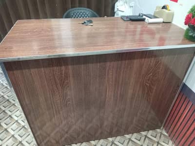office cash Tabel