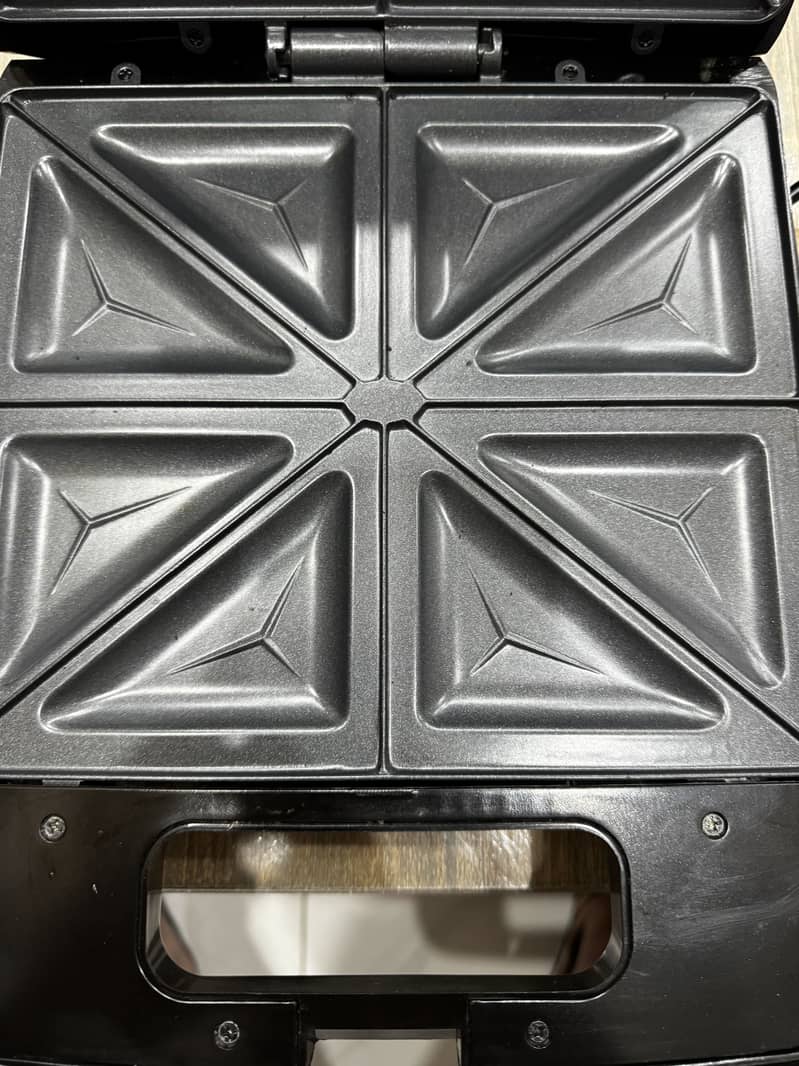 Sandwich Maker 5